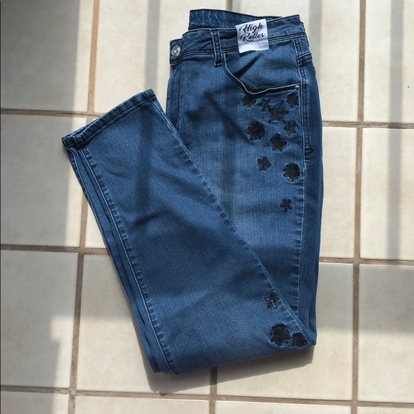 jeans with black stars